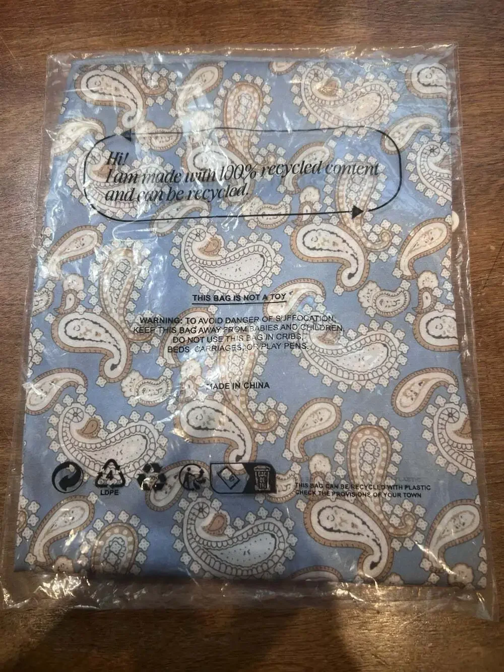 Shiraleah Chicago Wyatt Scarf Blue Paisley Woven Square Scarf Womens 07-28-021
